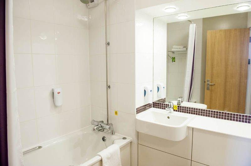 Premier Inn Falkirk - Larbert Extérieur photo